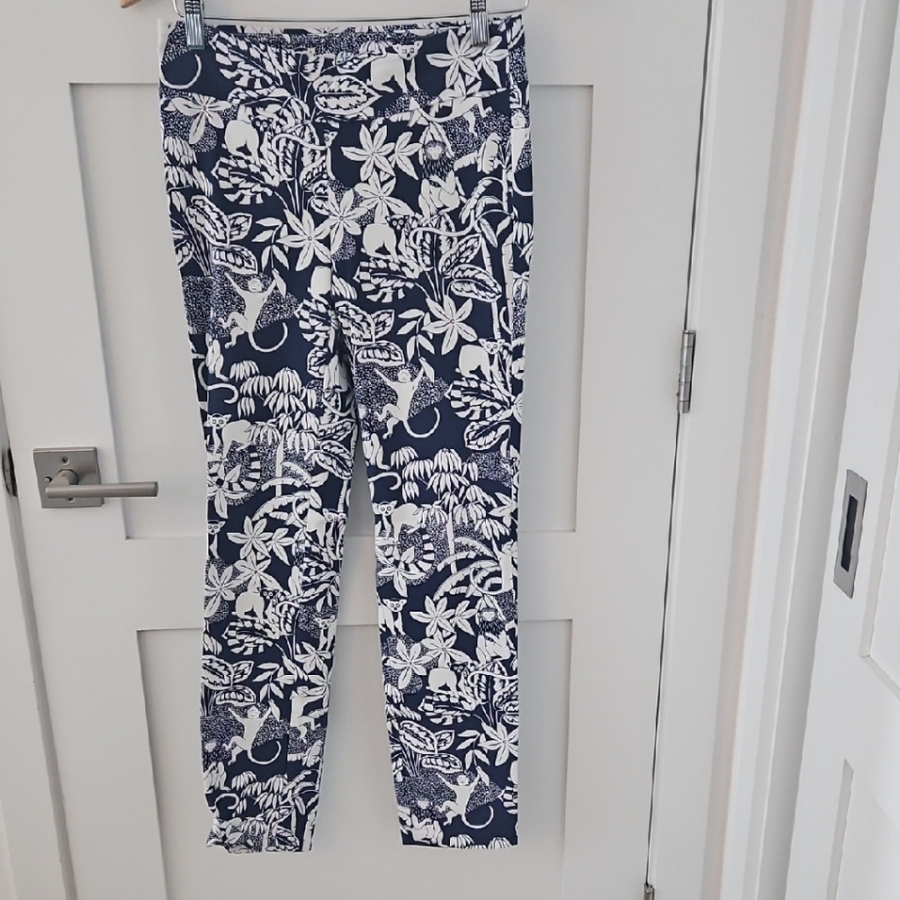 Navy & White Tropical Print Leggings